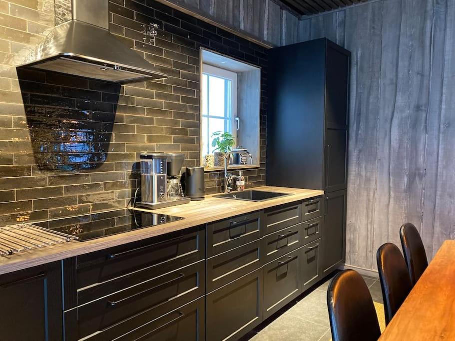 Modern Stuga Med Ski Lodge Kaensla Järvsö Eksteriør billede