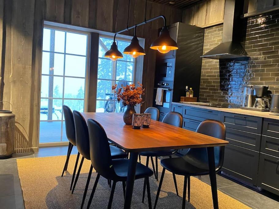 Modern Stuga Med Ski Lodge Kaensla Järvsö Eksteriør billede
